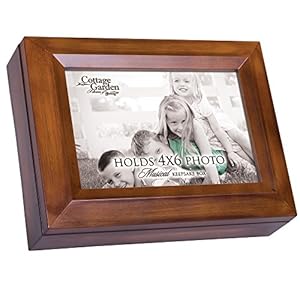 Cottage Garden 4 x 6 Photo Frame Woodgrain Music Box Plays You are My Sunshine