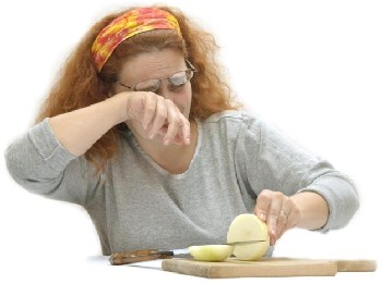 Cutting up onions makes a big smelly mess.