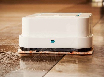 iRobot Braava Jet 240 robotic mop