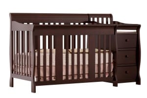 how to choose a baby crib