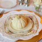 Thanksgiving dinnerware set