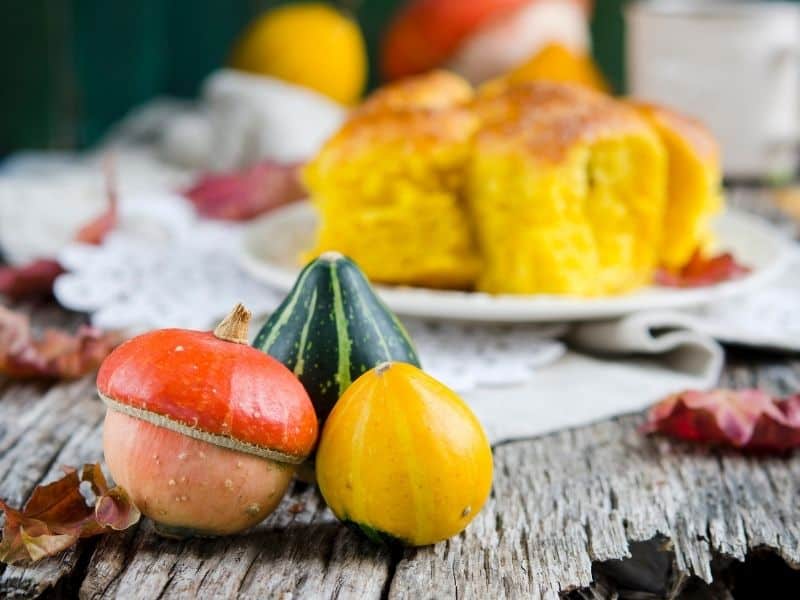 Small pumpkins used to decorate the table